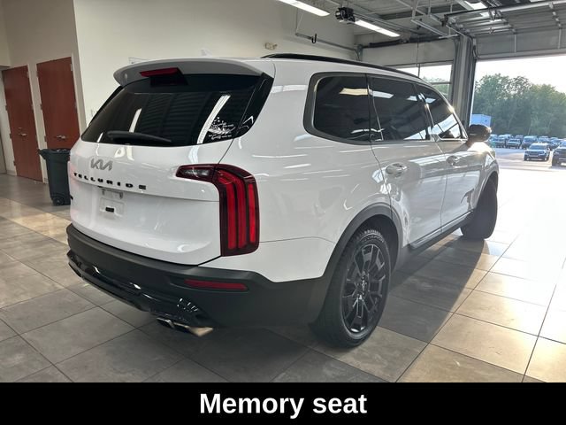 Used 2022 Kia Telluride SX w/ Nightfall Edition Package AWD/4WD image 10