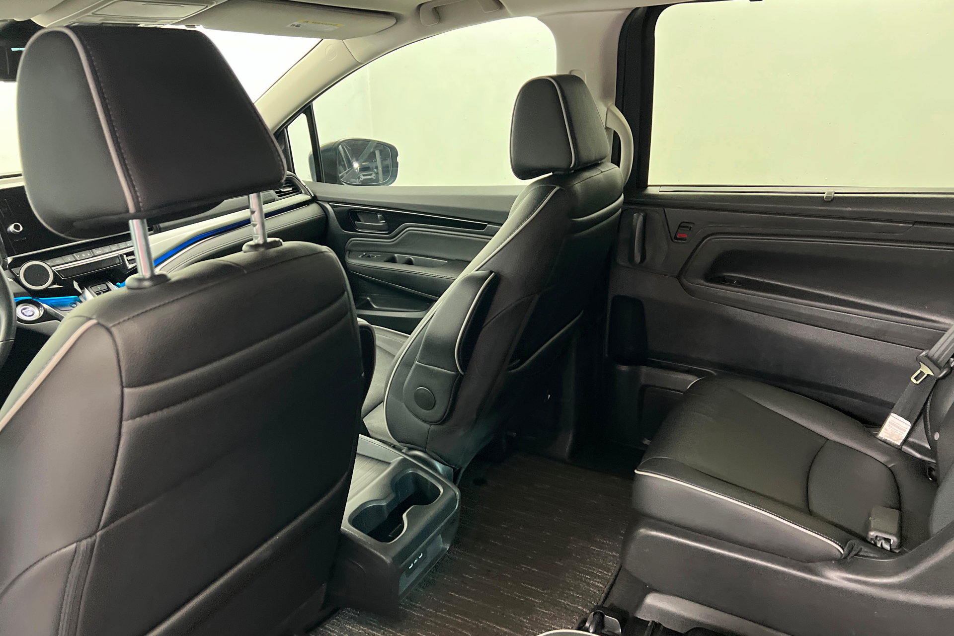 Used 2025 Honda Odyssey Touring image 19
