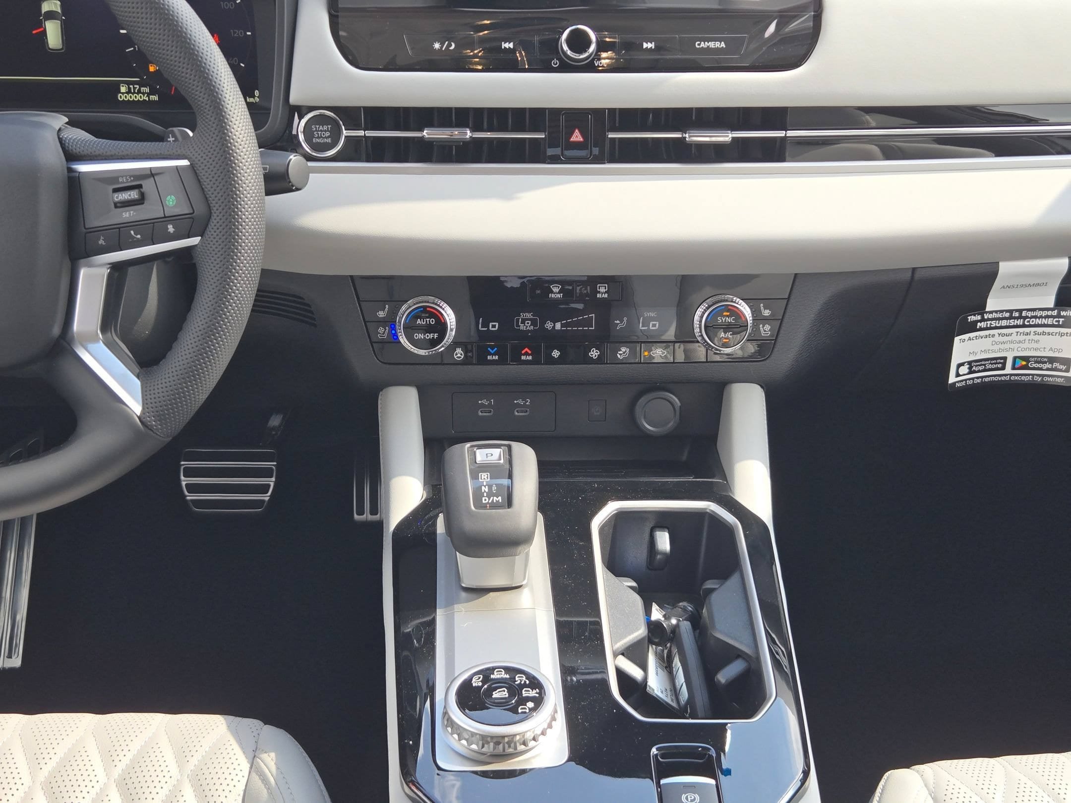 New 2026 Mitsubishi Outlander SEL FWD image 17