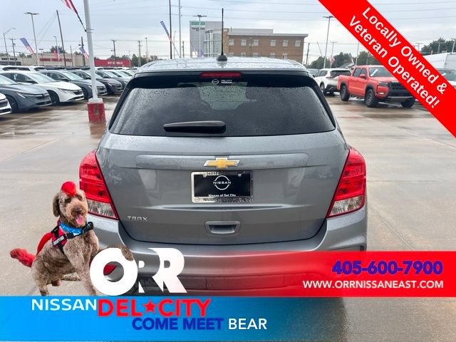 Used 2020 Chevrolet Trax LS w/ Tint and Cruise Package FWD image 4