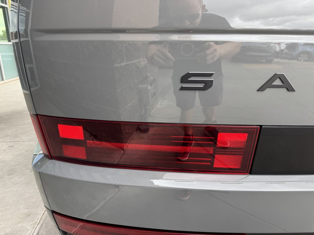 Used 2024 Hyundai Santa Fe Calligraphy FWD image 14