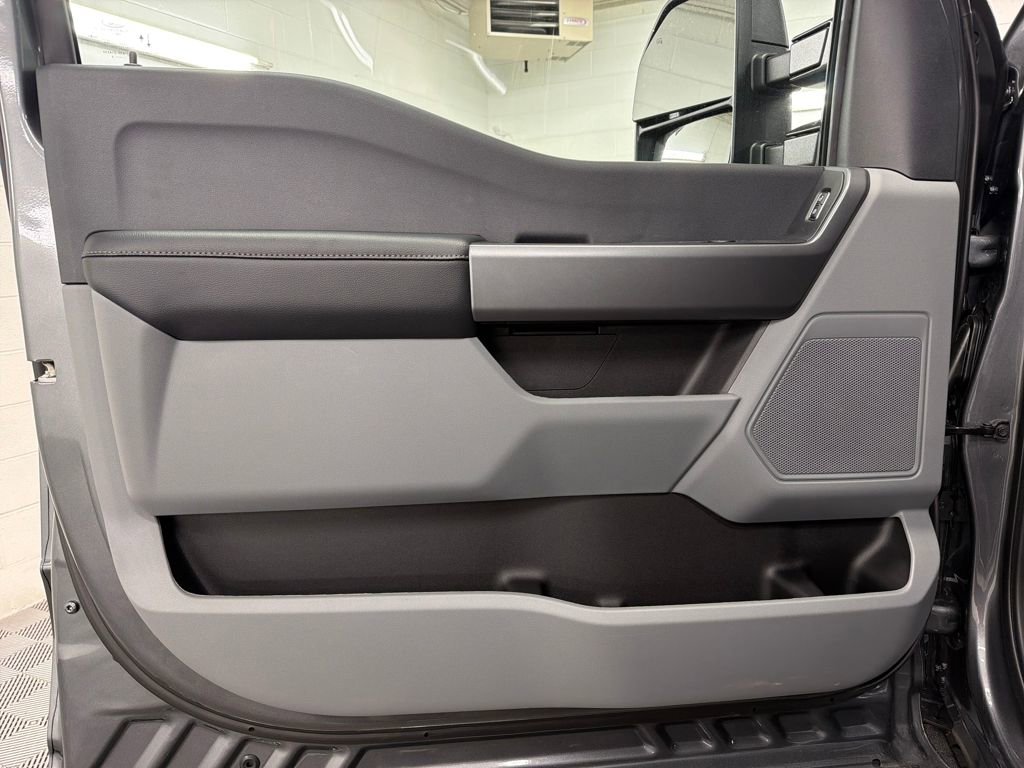 New 2026 Ford F250 XLT w/ Tremor Off-Road Package image 15