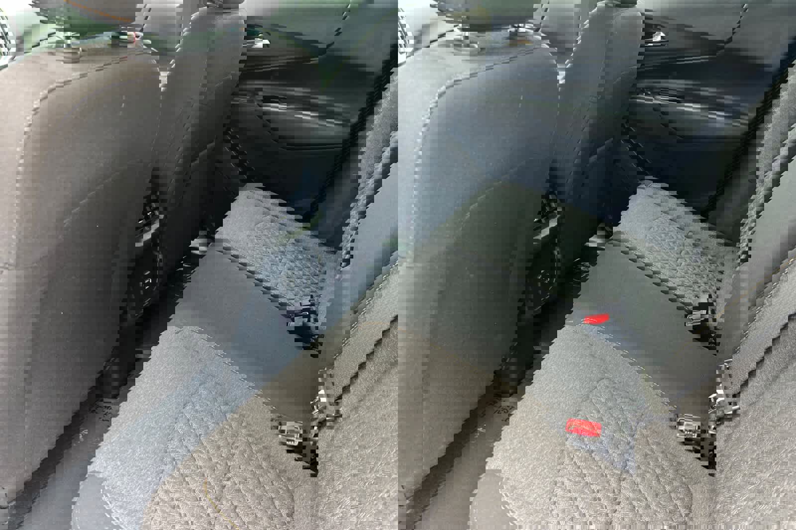 Used 2024 Chevrolet Equinox LT image 4