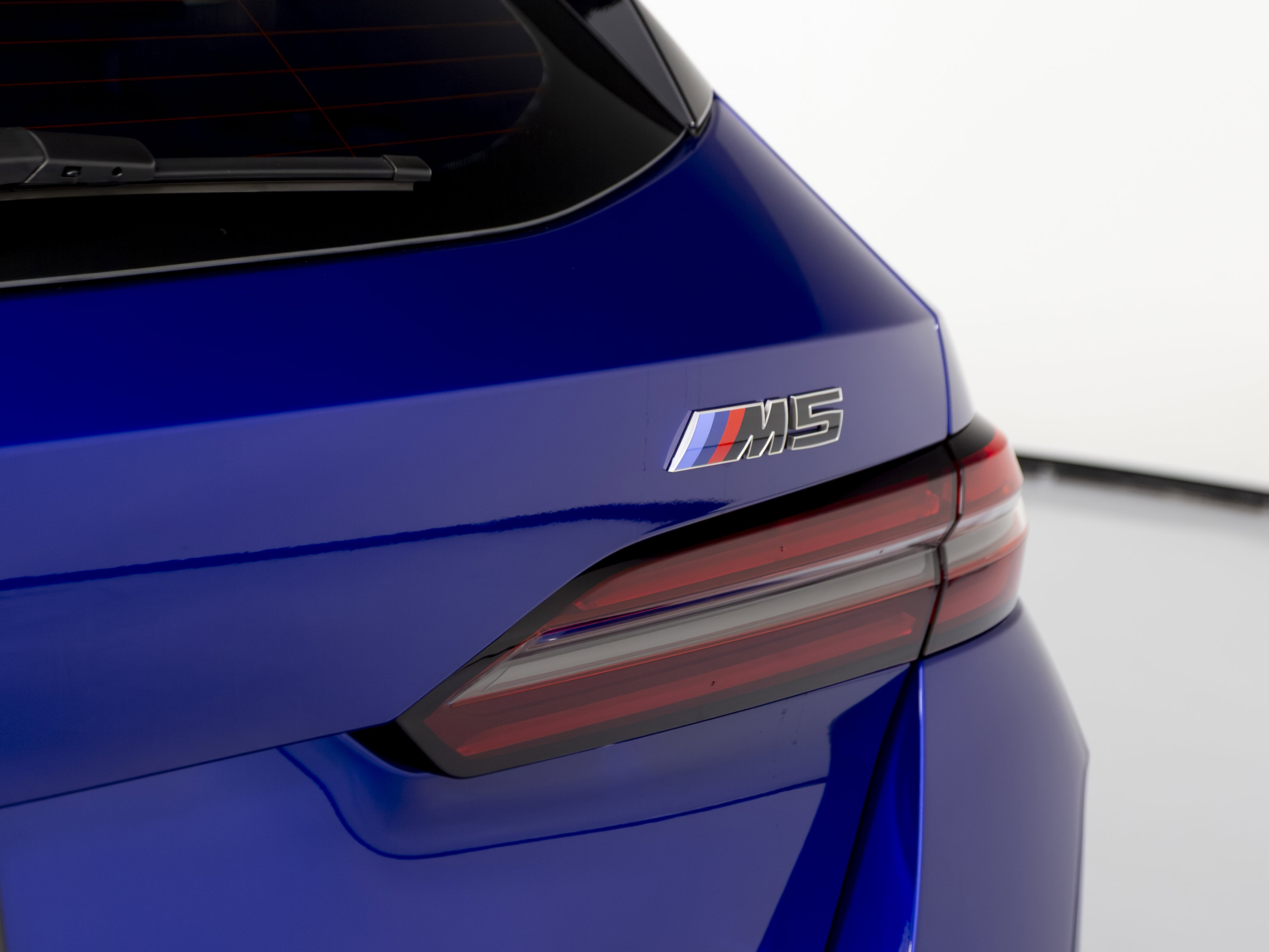 Used 2025 BMW M5 Touring w/ M Driver's Package image 44