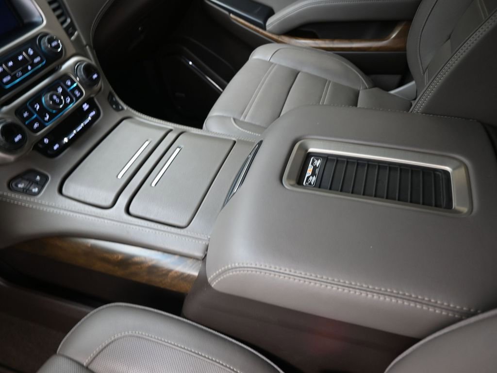 Used 2018 GMC Yukon Denali w/ Open Road Package image 9