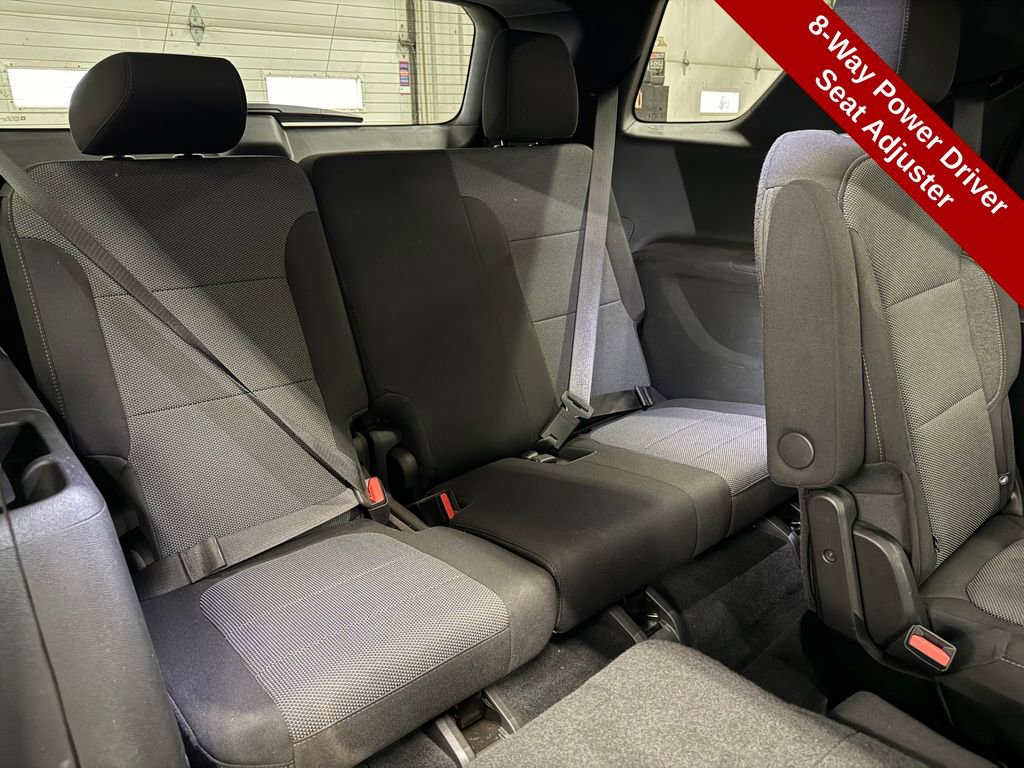 Used 2022 Chevrolet Traverse LT AWD/4WD image 41
