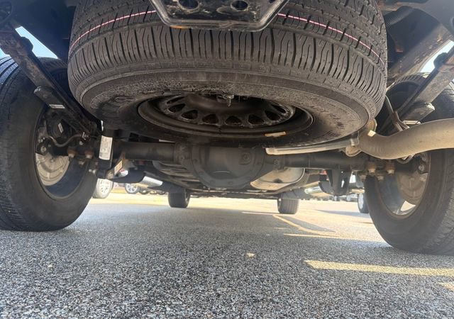 Used 2022 GMC Sierra 1500 SLE image 14