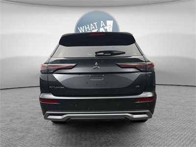 New 2026 Mitsubishi Outlander SE AWD/4WD image 5