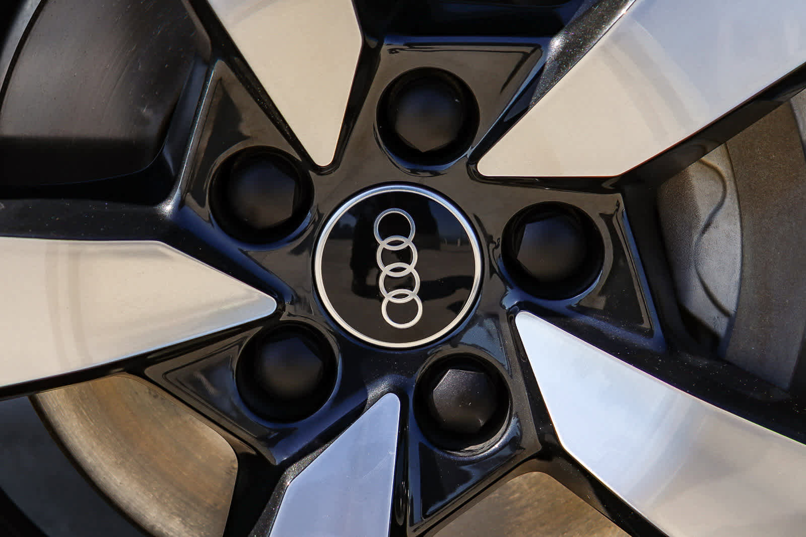 Used 2023 Audi Q5 2.0T Premium Plus AWD/4WD image 15