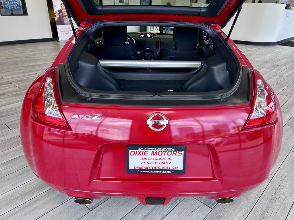 Used 2011 Nissan 370Z Touring w/ Aerodynamics Pkg RWD image 9