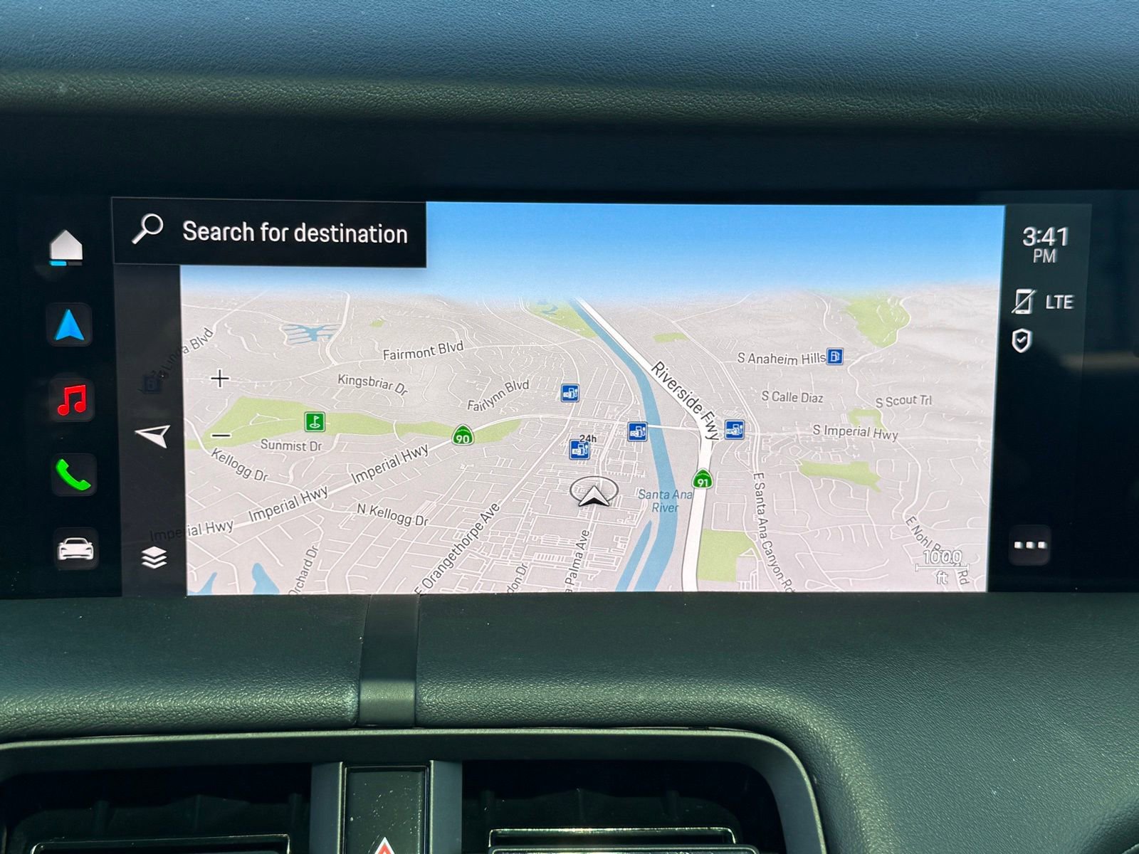 Used 2024 Porsche Taycan image 37