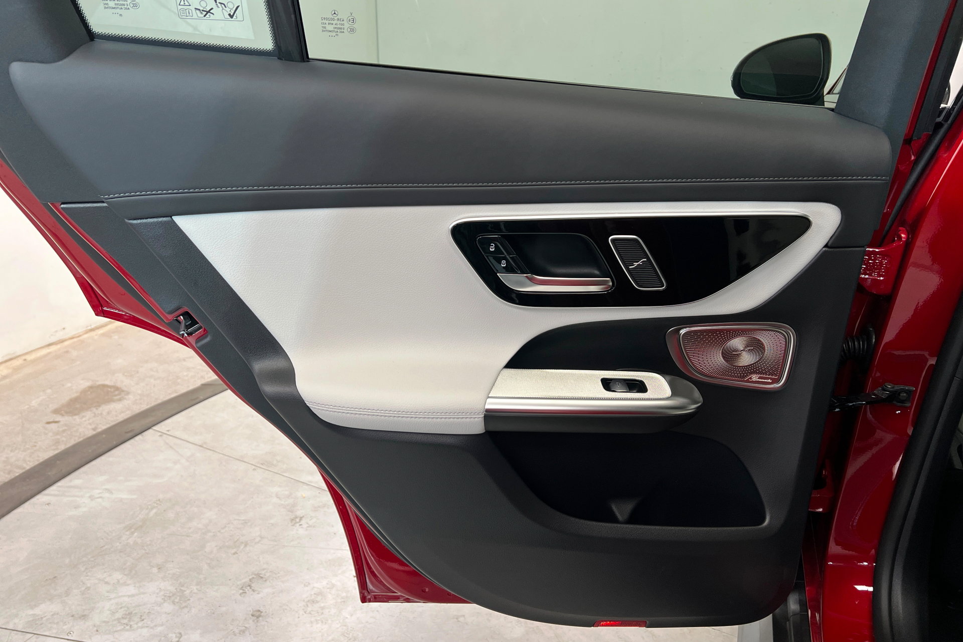 New 2026 Mercedes-Benz GLC 300 4MATIC image 18