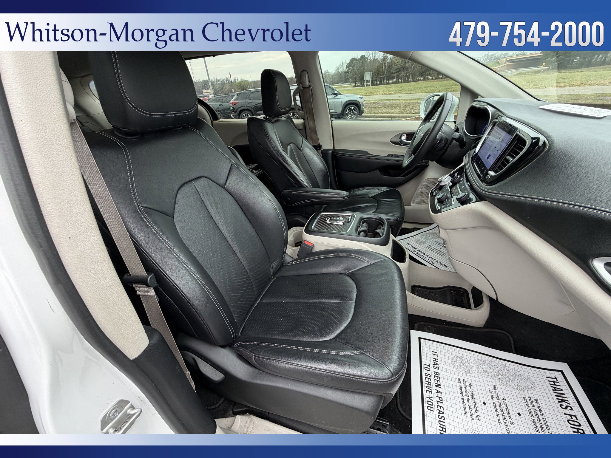 Used 2022 Chrysler Pacifica Touring-L FWD image 36