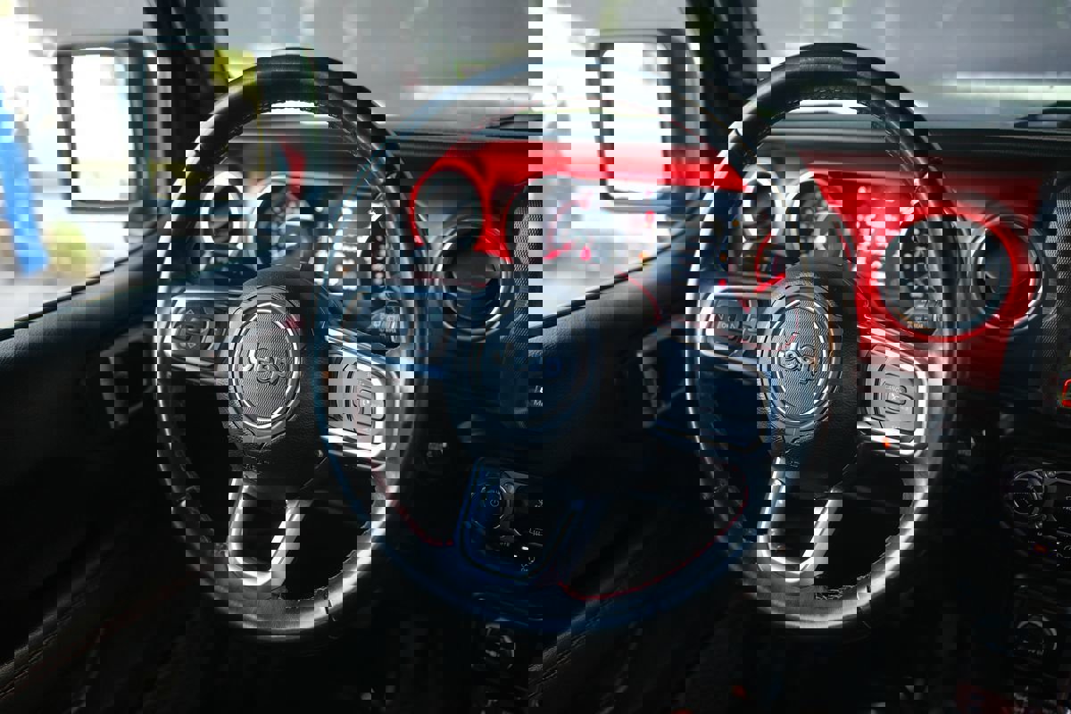 Used 2020 Jeep Wrangler Unlimited Rubicon image 65