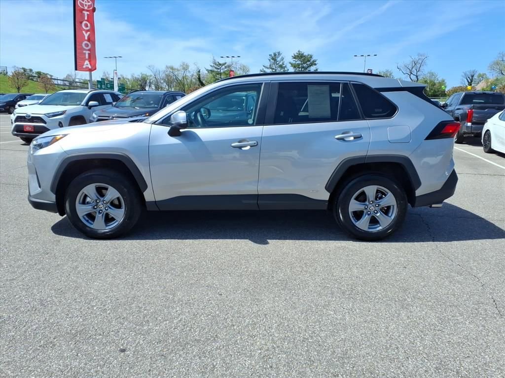 Certified 2025 Toyota RAV4 XLE image 8