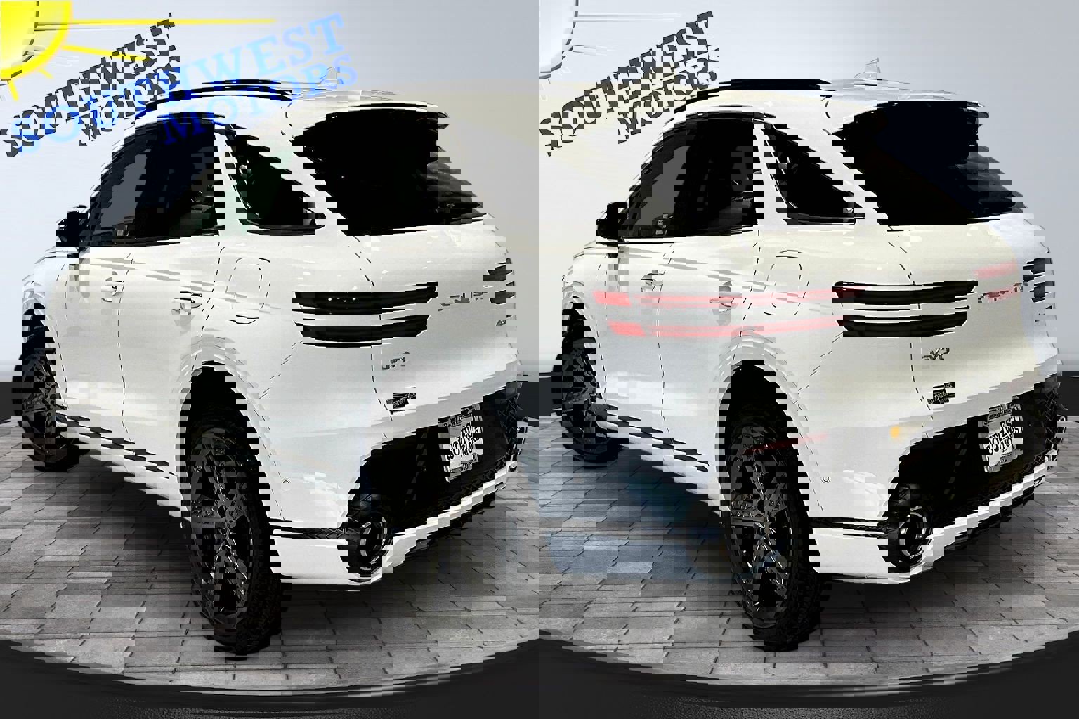 Used 2025 Genesis GV70 3.5T Sport w/ Sport Advanced Package image 4