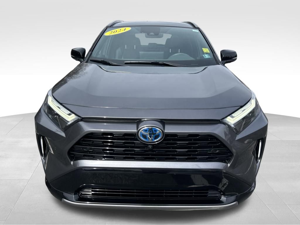 Used 2024 Toyota RAV4 XSE w/ Advanced Technology Package image 8