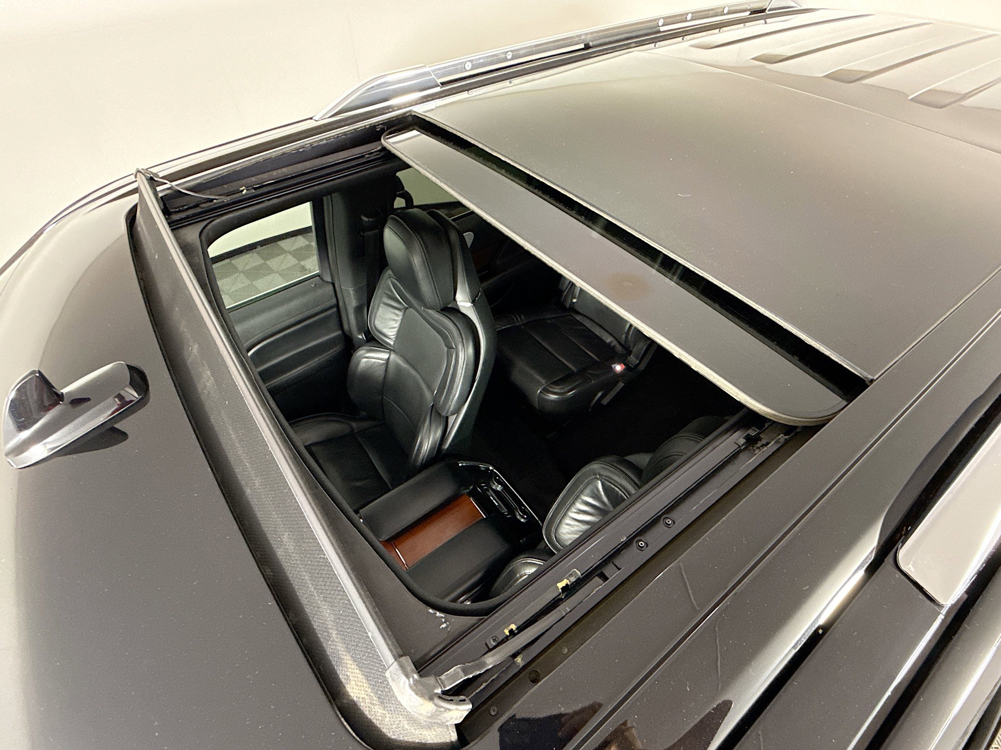 Used 2019 Lincoln Navigator Reserve AWD/4WD image 14