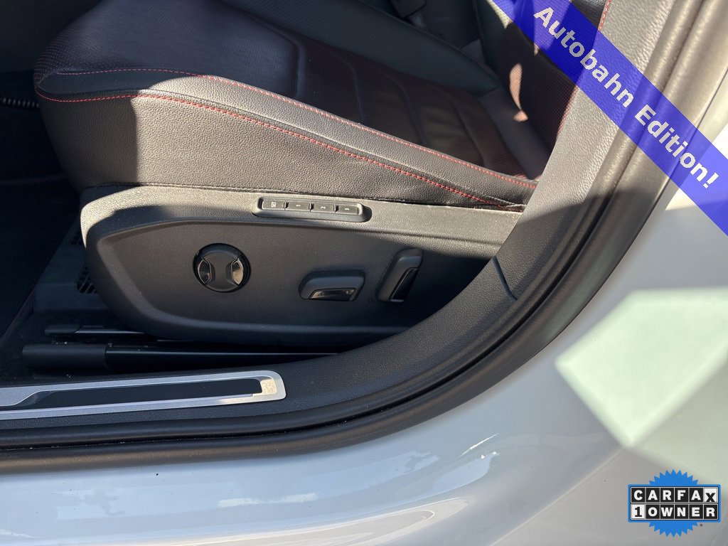 Used 2023 Volkswagen Jetta GLI Autobahn image 8