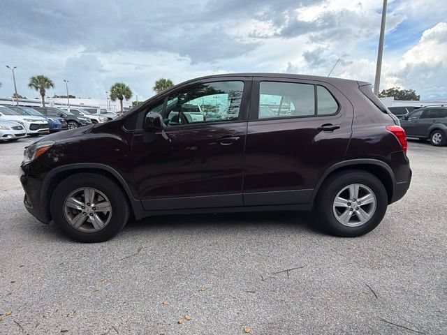 Used 2020 Chevrolet Trax LS FWD image 2