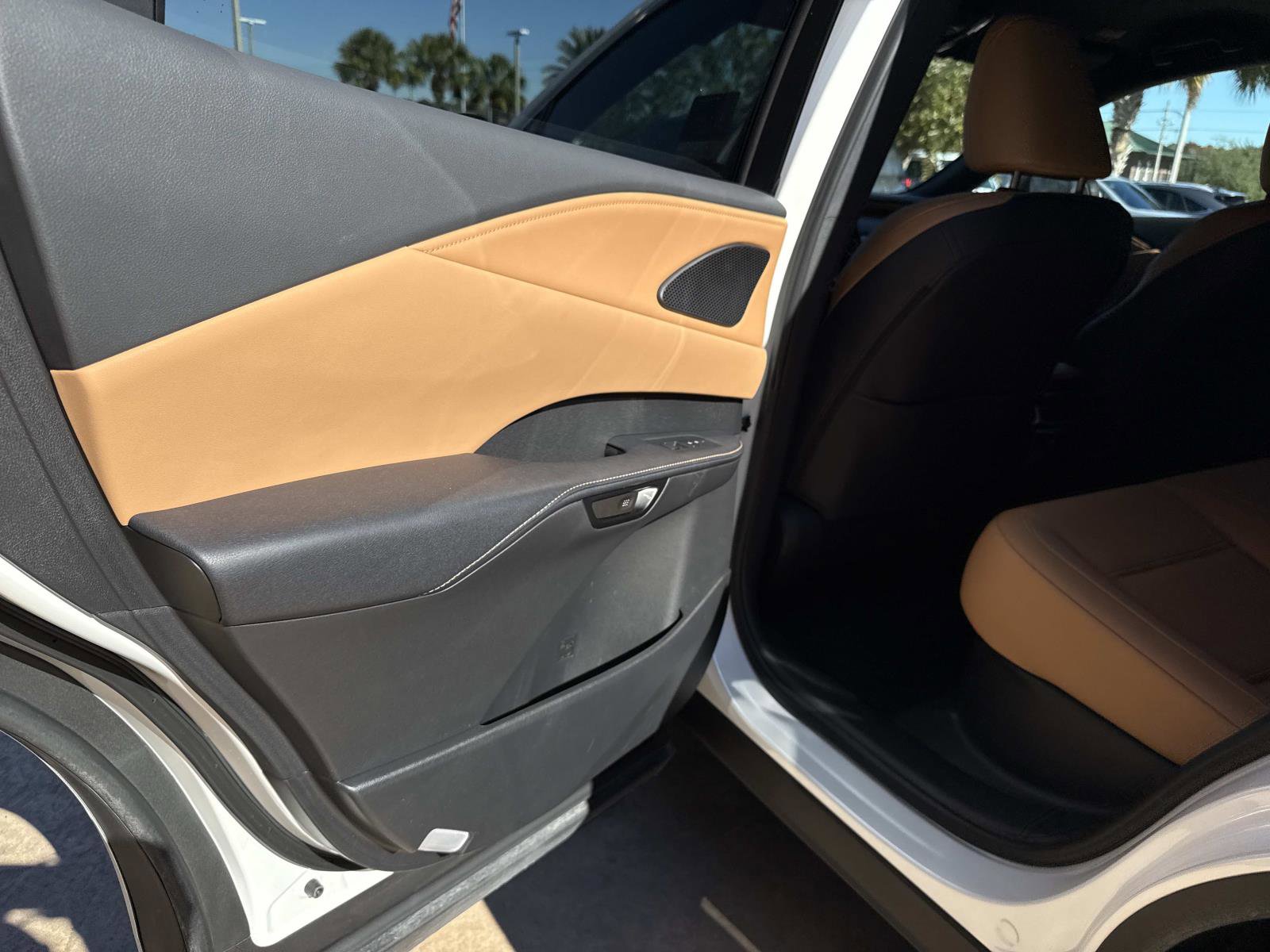 Certified 2025 Lexus RX 350 FWD image 12