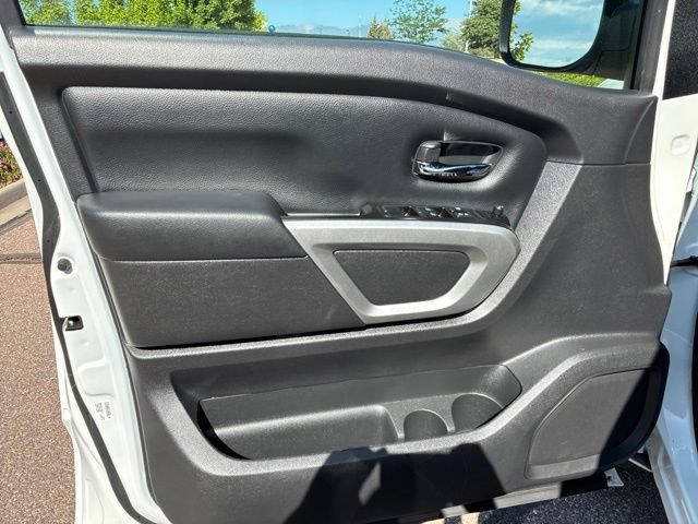 Certified 2024 Nissan Titan SV AWD/4WD image 21