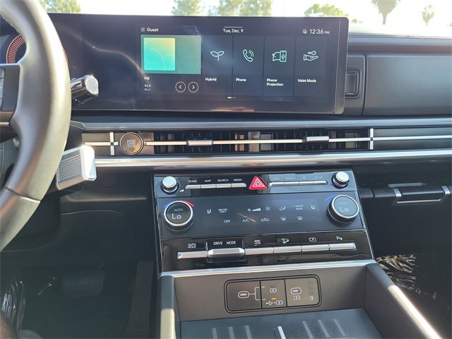 Used 2025 Hyundai Santa Fe SEL image 13