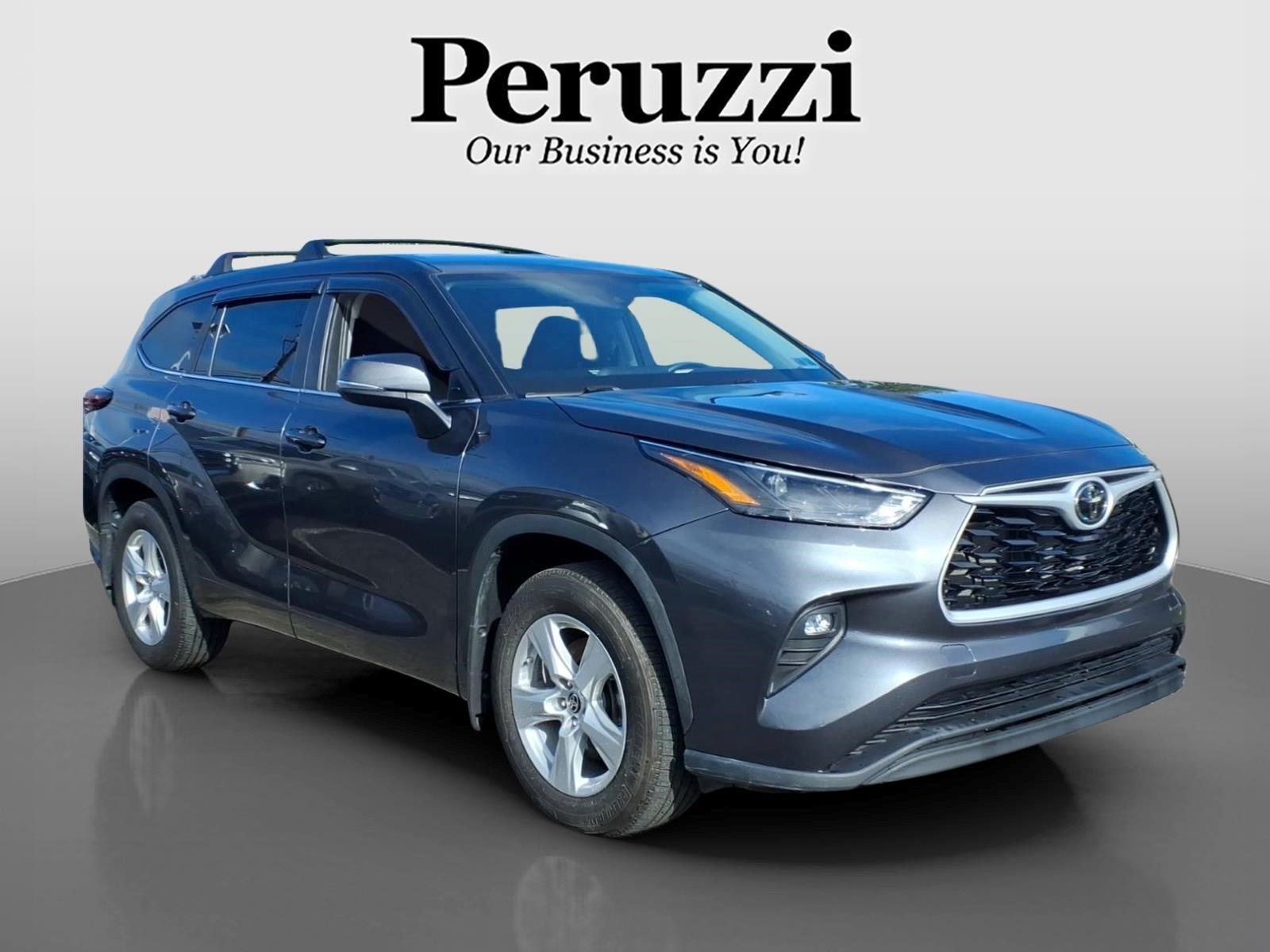 Used 2024 Toyota Highlander LE