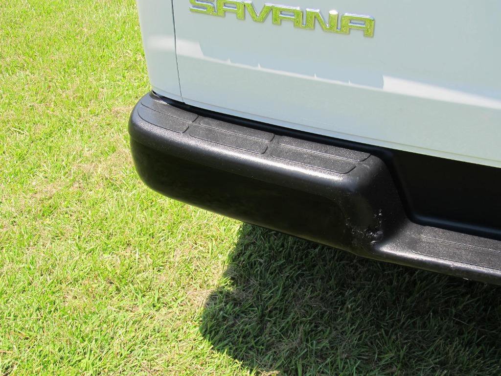 Used 2022 GMC Savana 3500 Extended w/ Driver Convenience Package image 13