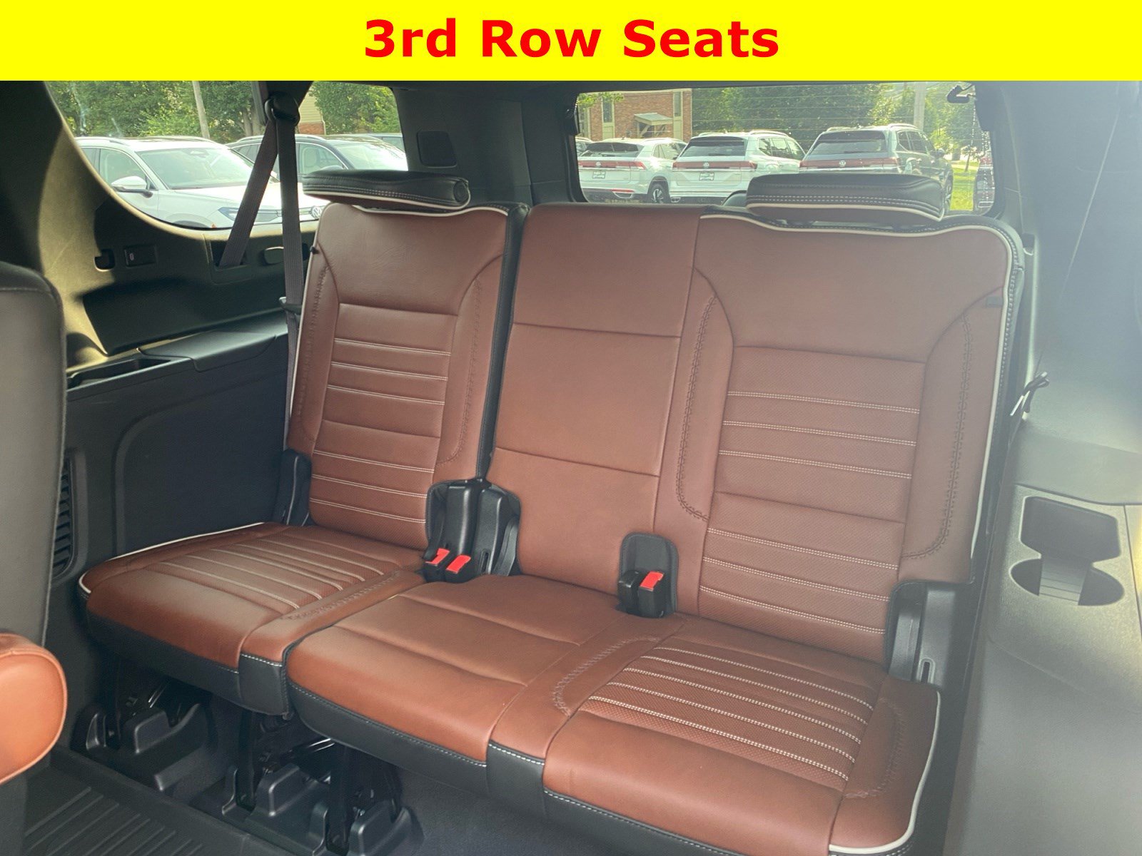Used 2023 GMC Yukon XL Denali Ultimate w/ LPO, Floor Liner Package AWD/4WD image 42