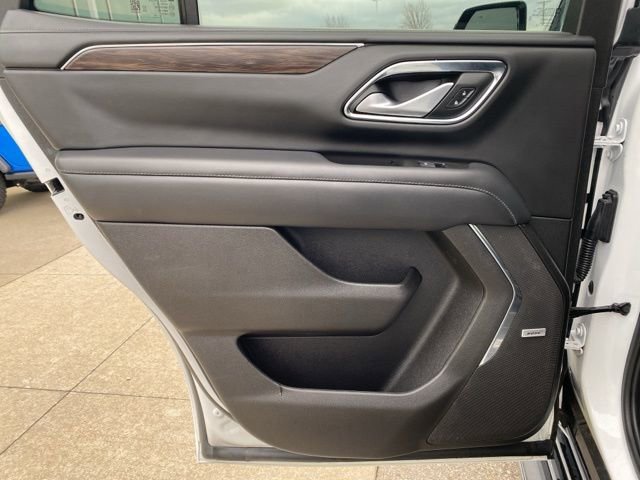 Used 2022 Chevrolet Tahoe LT w/ Luxury Package image 22