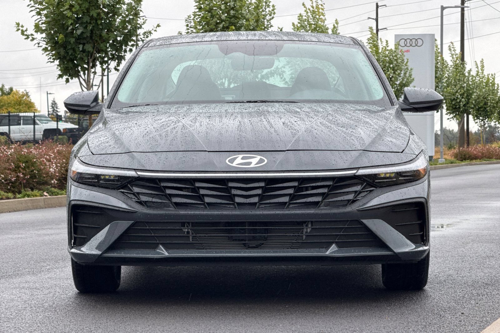 New 2026 Hyundai Elantra Hybrid FWD image 8