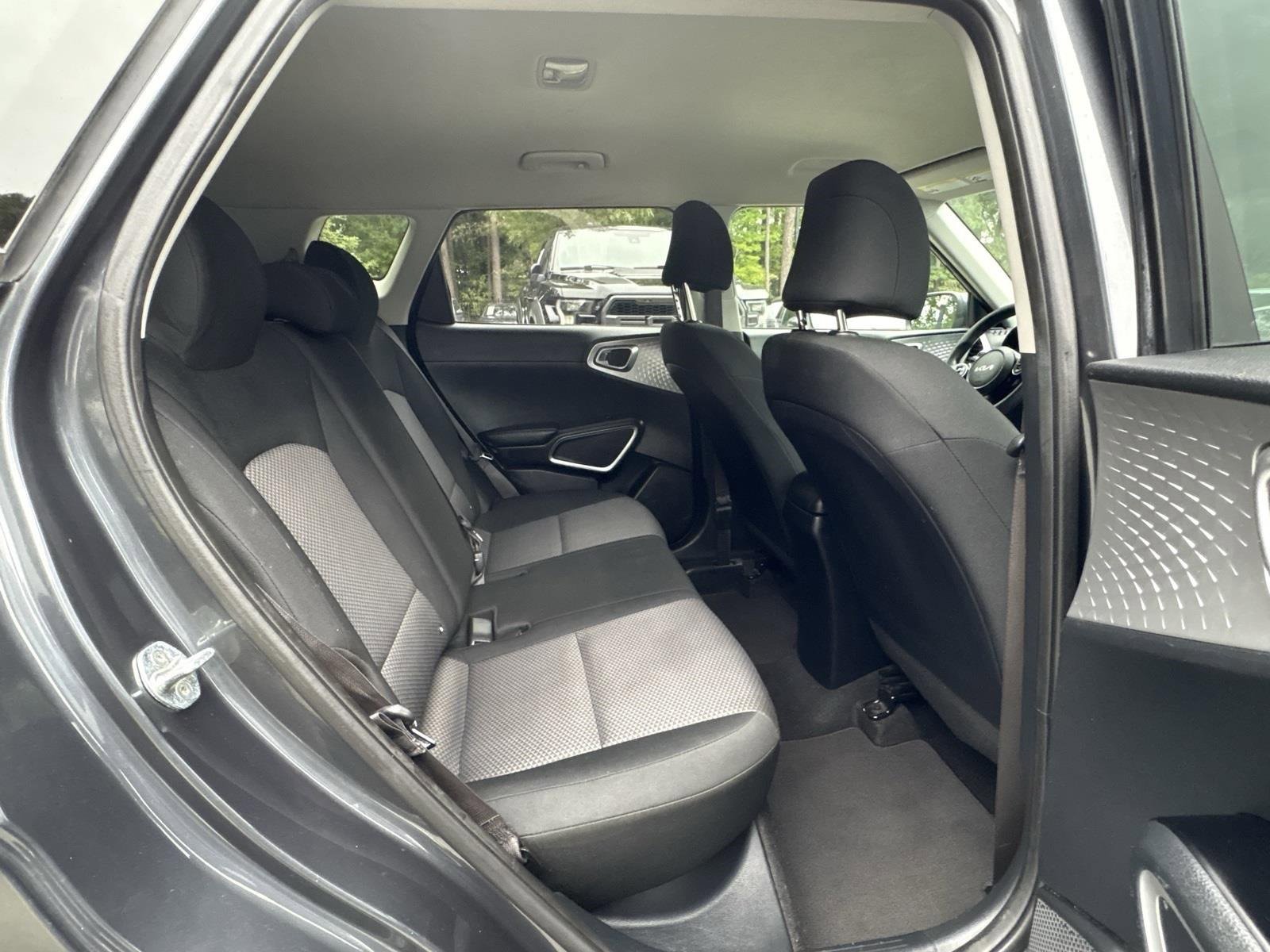 Used 2022 Kia Soul LX w/ Technology Package image 24