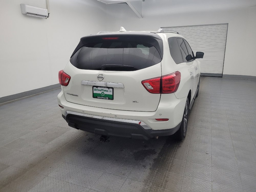 Used 2020 Nissan Pathfinder SL image 7