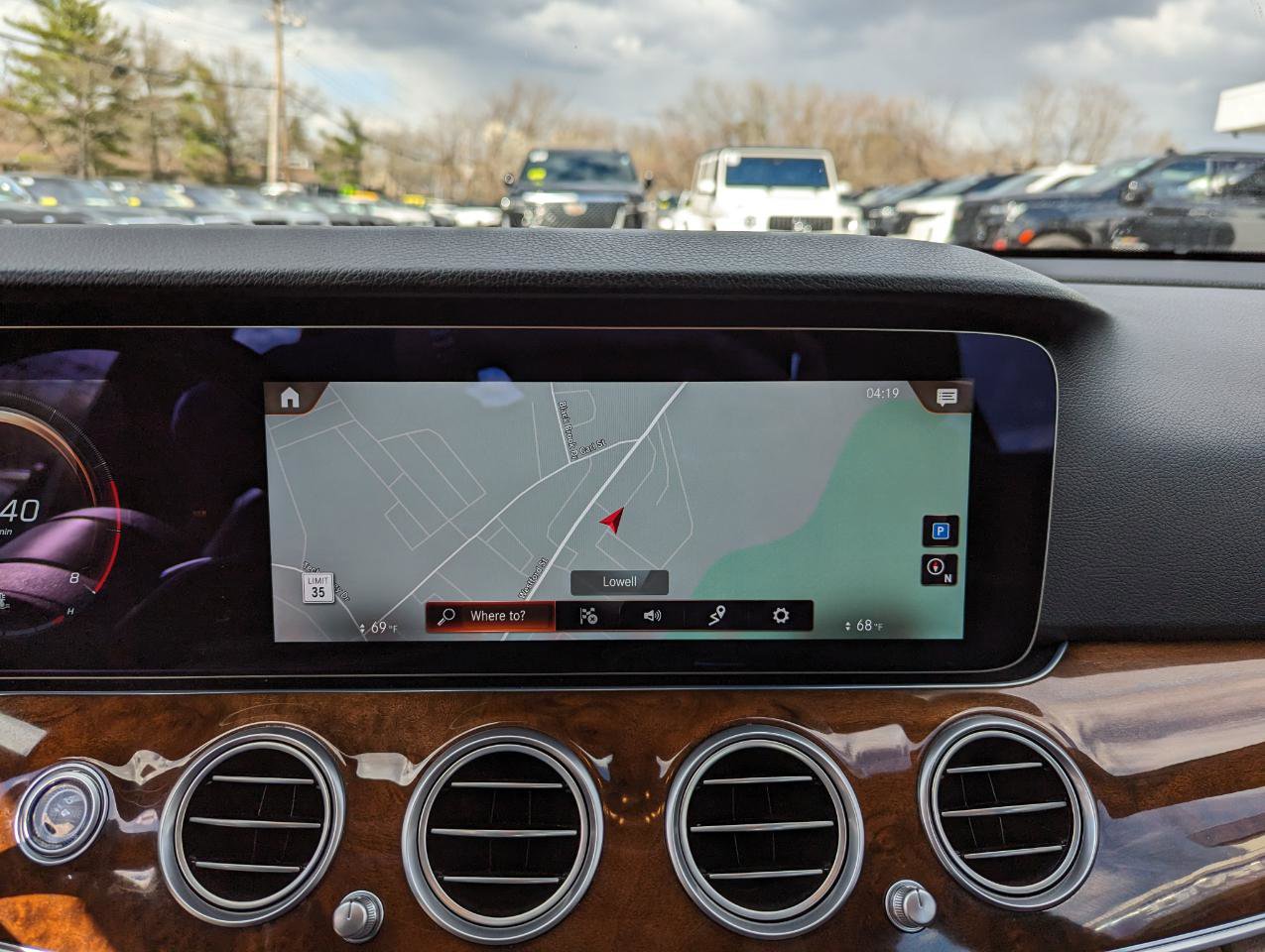 Used 2022 Mercedes-Benz E 350 4MATIC Sedan image 22