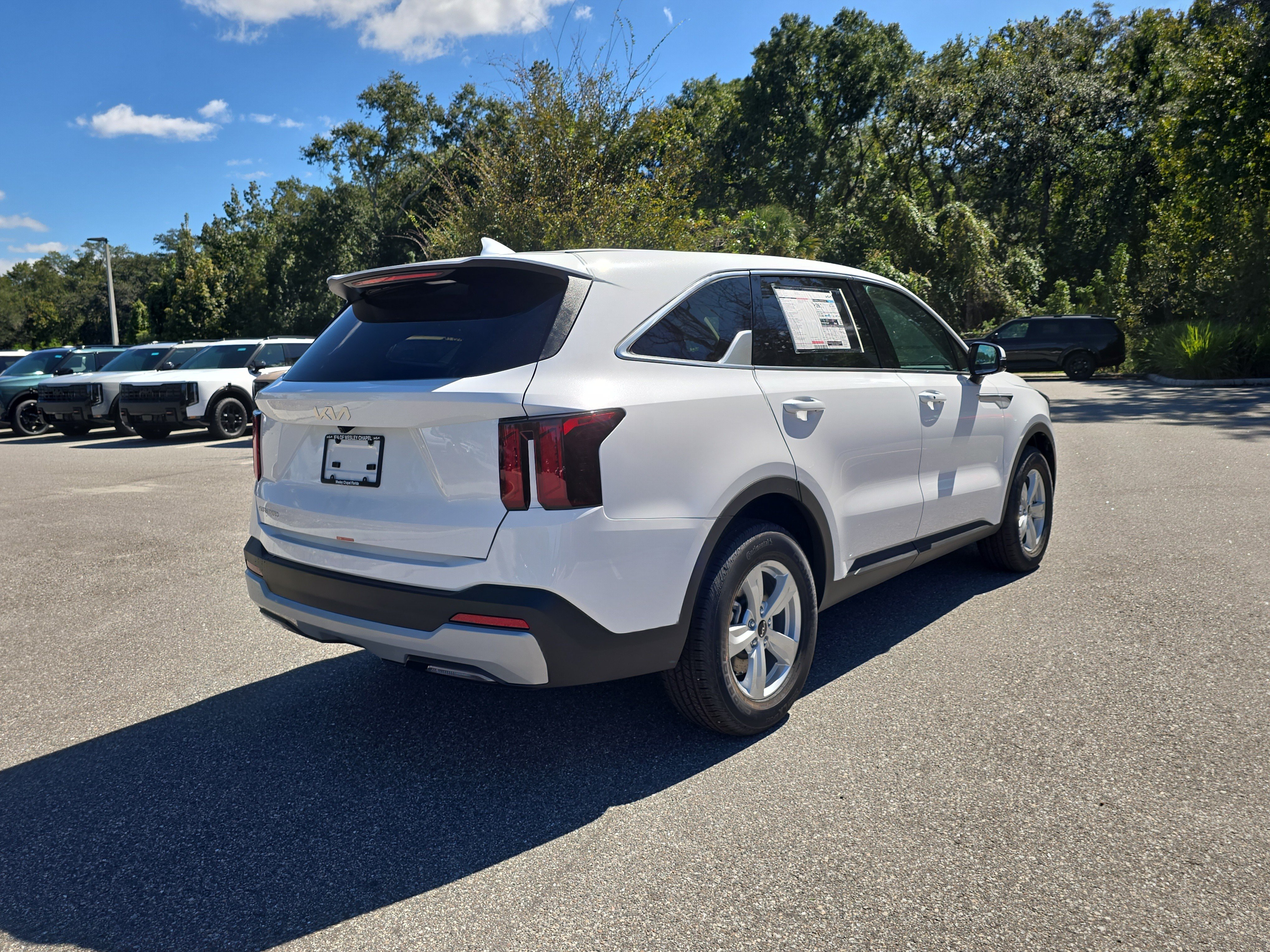 New 2026 Kia Sorento LX FWD image 8