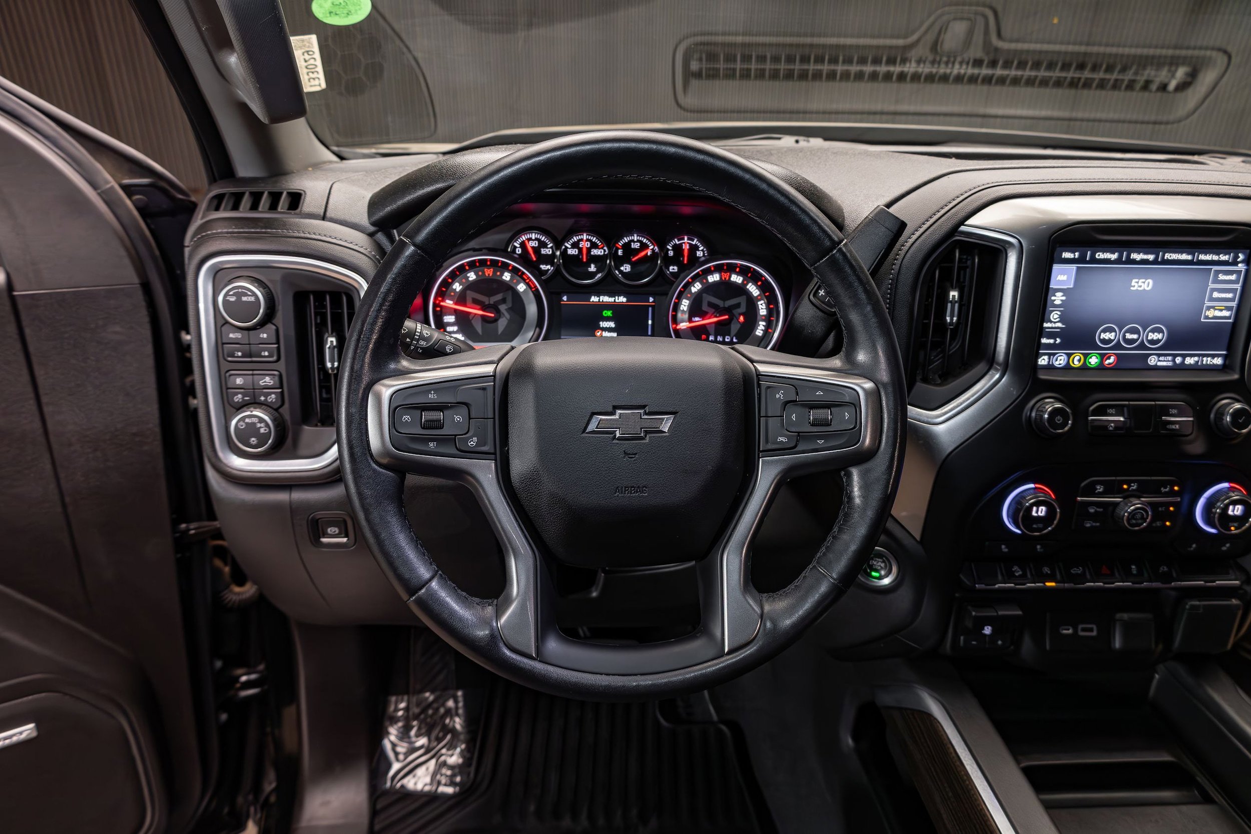 Used 2021 Chevrolet Silverado 1500 RST w/ Convenience Package II AWD/4WD image 14