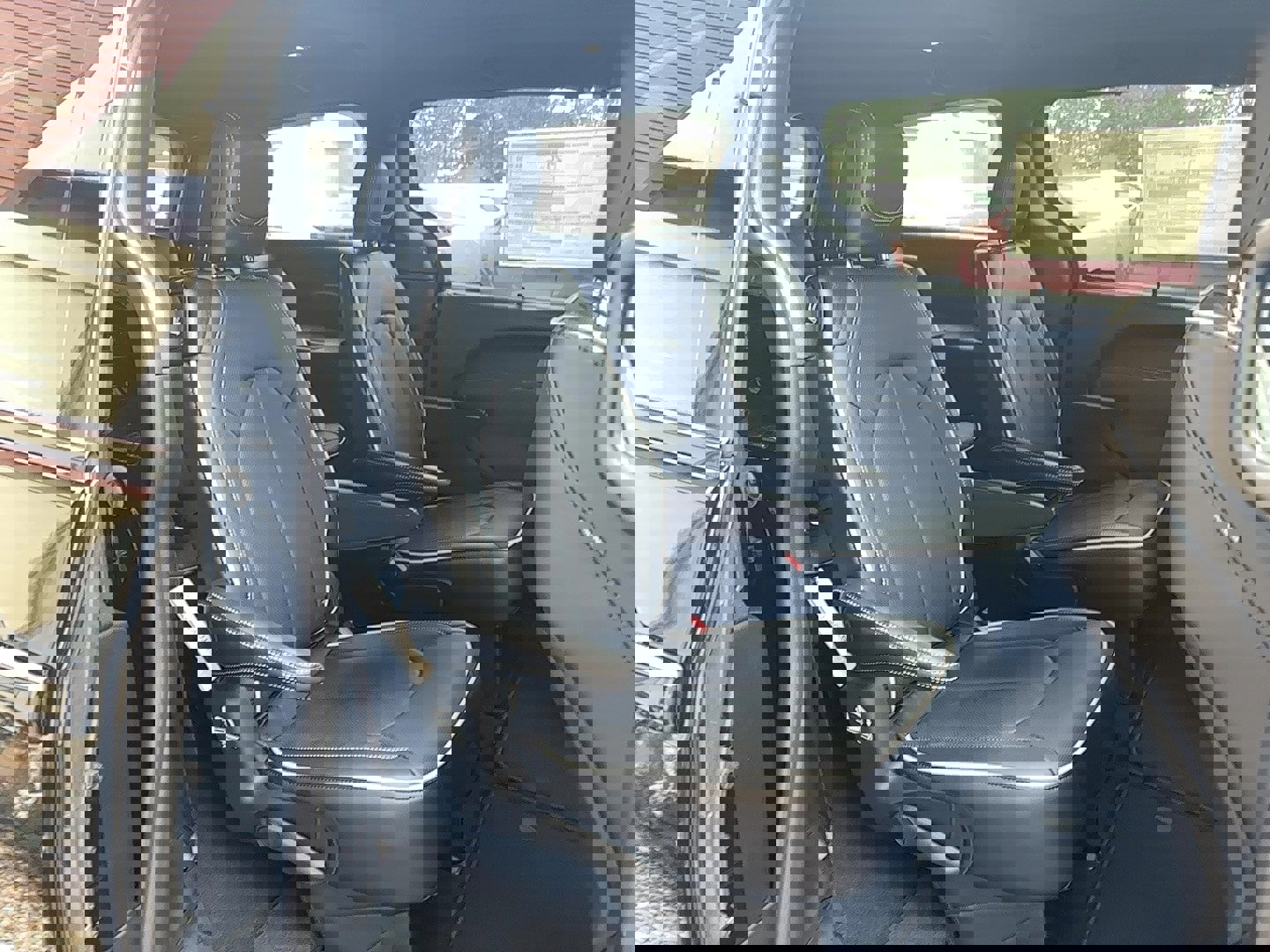 New 2026 Chrysler Pacifica Limited w/ S Appearance Package image 7