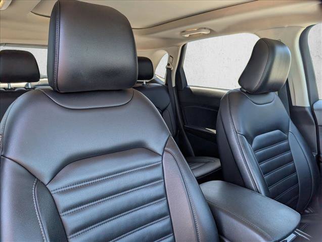 Used 2020 Ford Edge SEL w/ Convenience Package FWD image 19