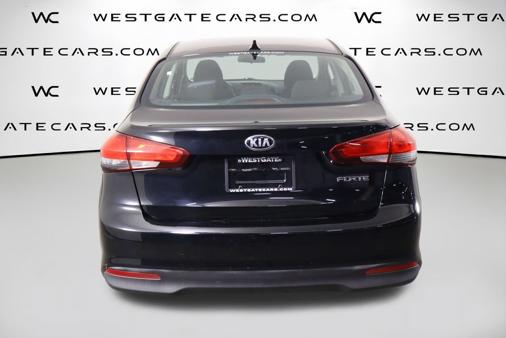 Used 2018 Kia Forte LX FWD image 4
