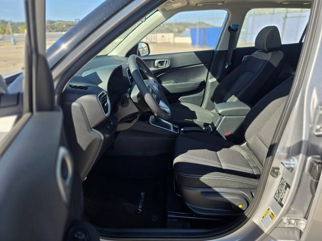 New 2026 Hyundai Venue SEL FWD image 14
