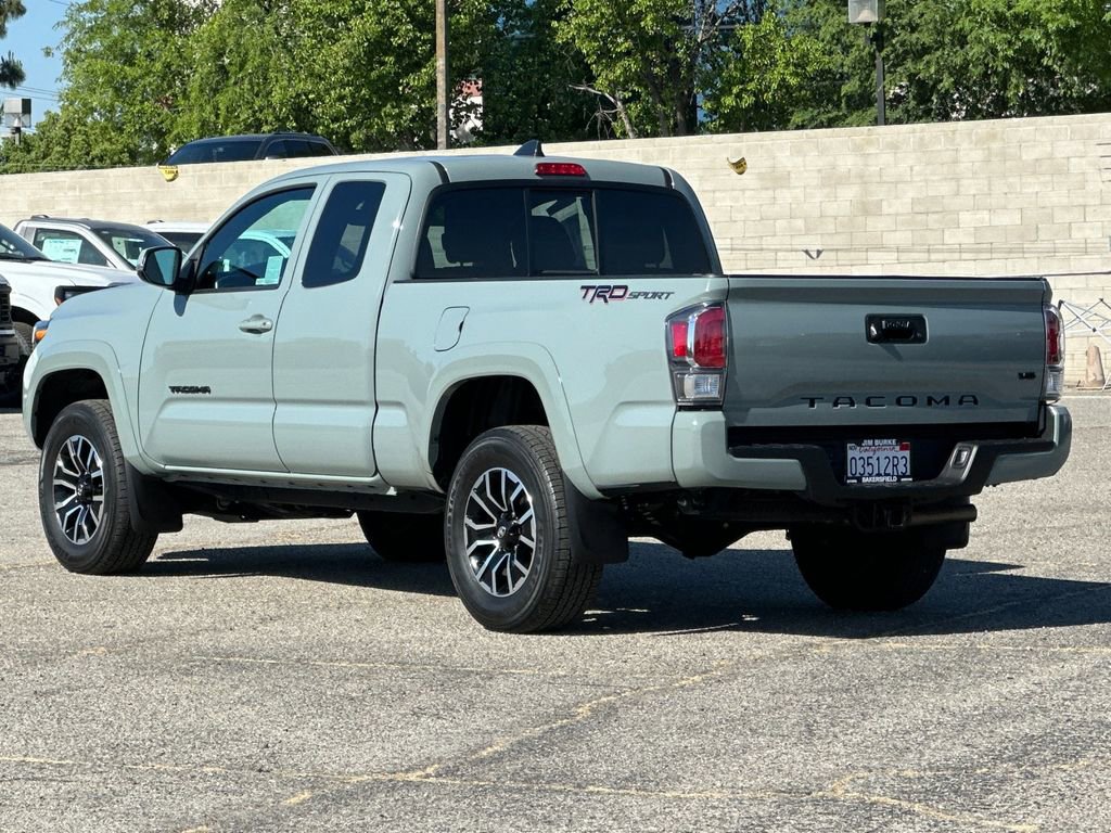 Used 2023 Toyota Tacoma TRD Sport RWD image 5