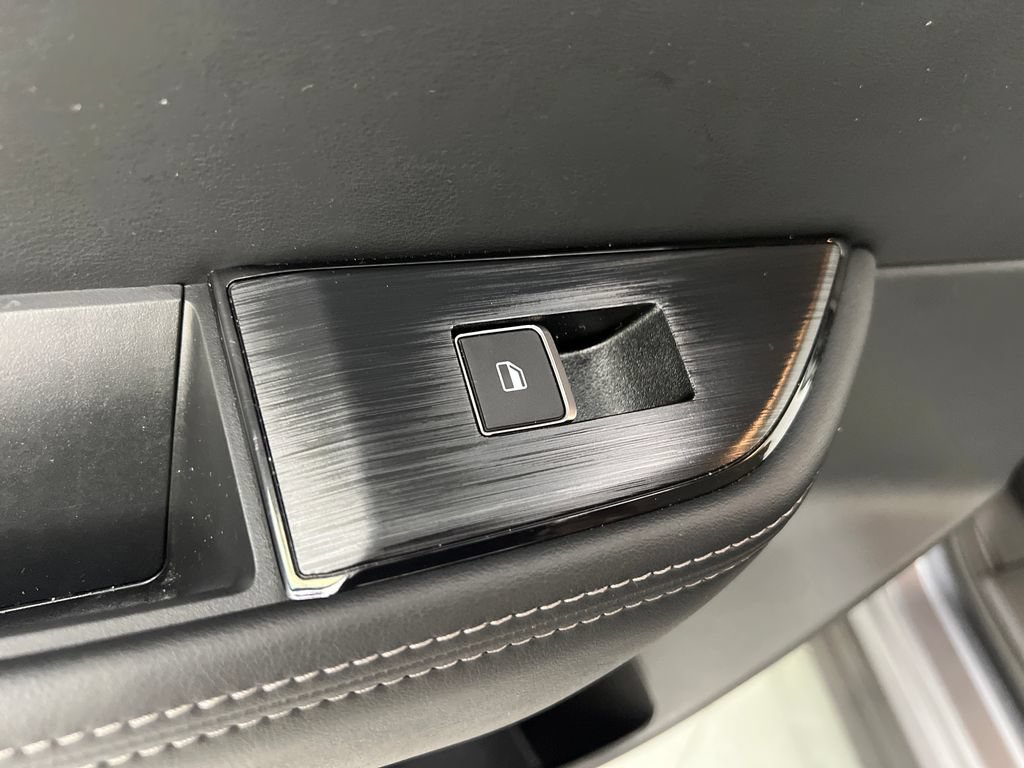 Used 2026 Nissan Rogue SL FWD image 20