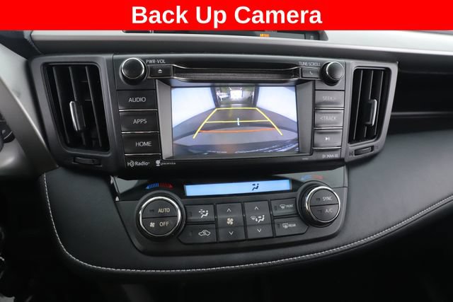 Used 2016 Toyota RAV4 XLE AWD/4WD image 4
