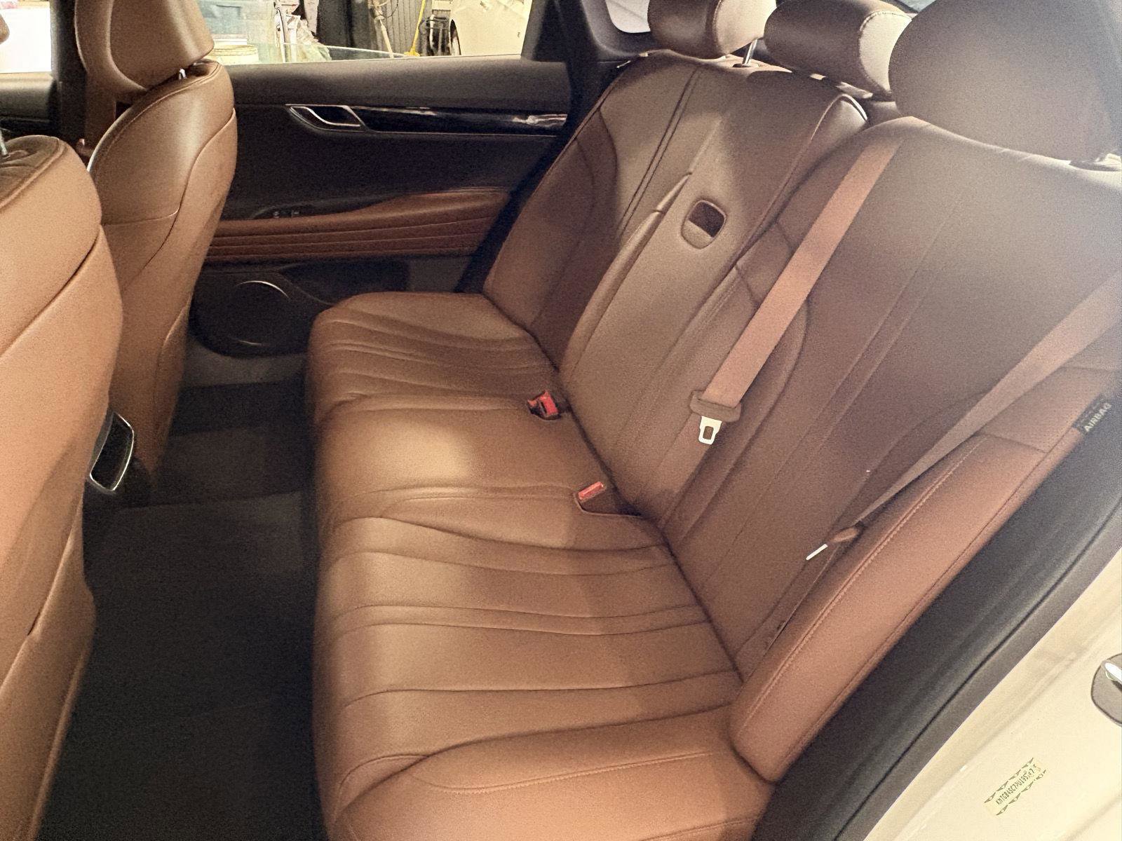 Used 2023 Genesis G80 2.5T image 17