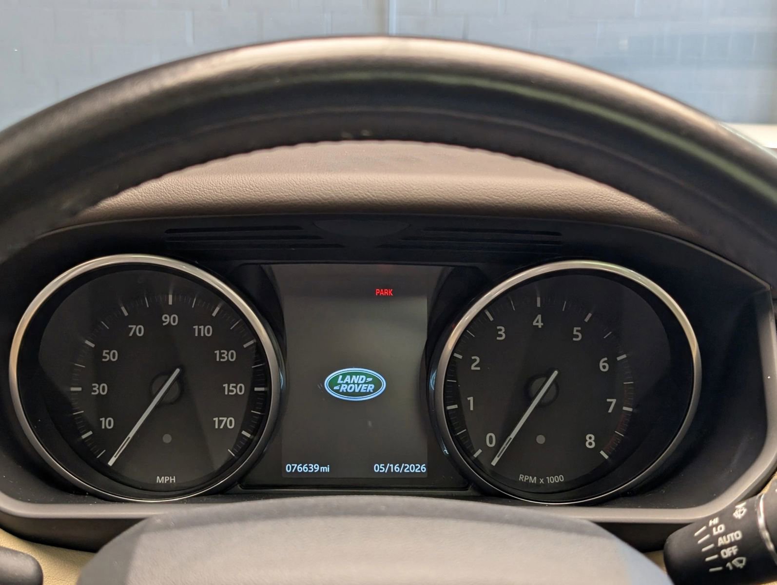 Used 2017 Land Rover Range Rover Sport HSE AWD/4WD image 19