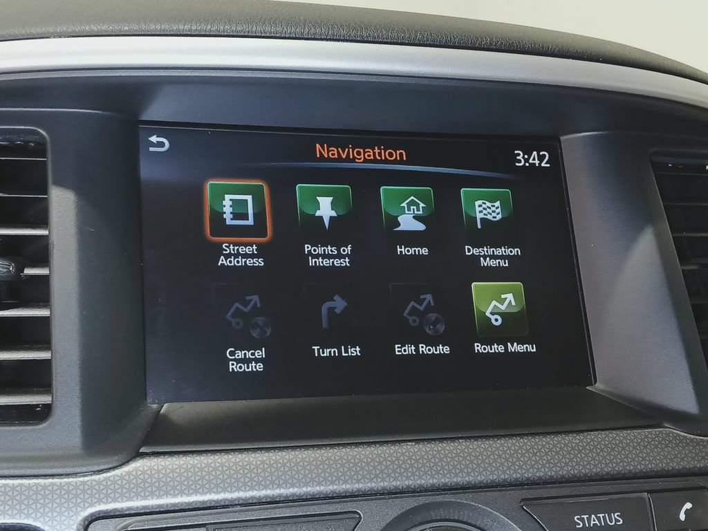 Used 2019 Nissan Pathfinder SL AWD/4WD image 29