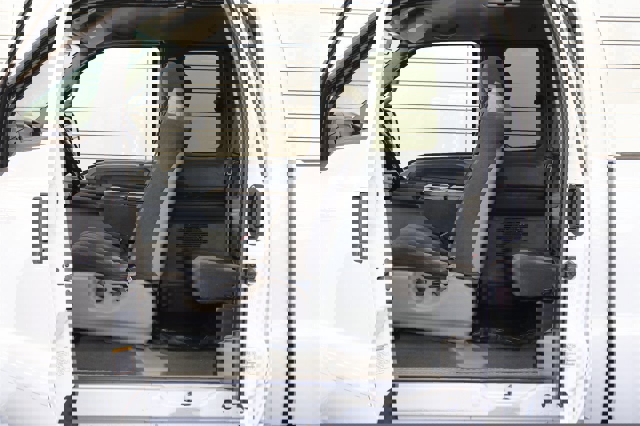 Used 2002 Ford F250 XLT image 93