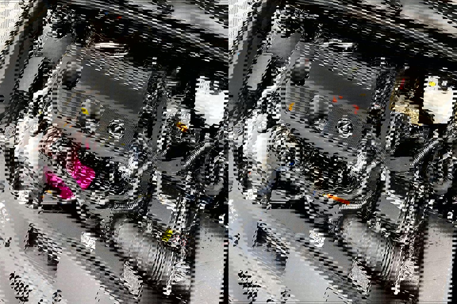 Used 2025 Lexus ES 300h w/ Premium Package image 29