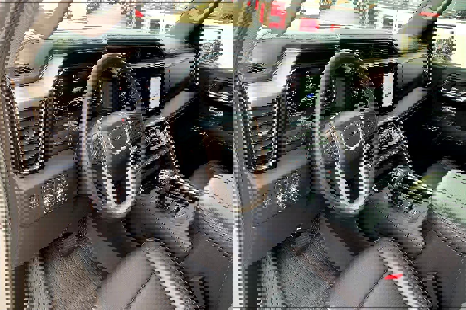 Used 2024 GMC Sierra 1500 Denali w/ Technology Package image 18